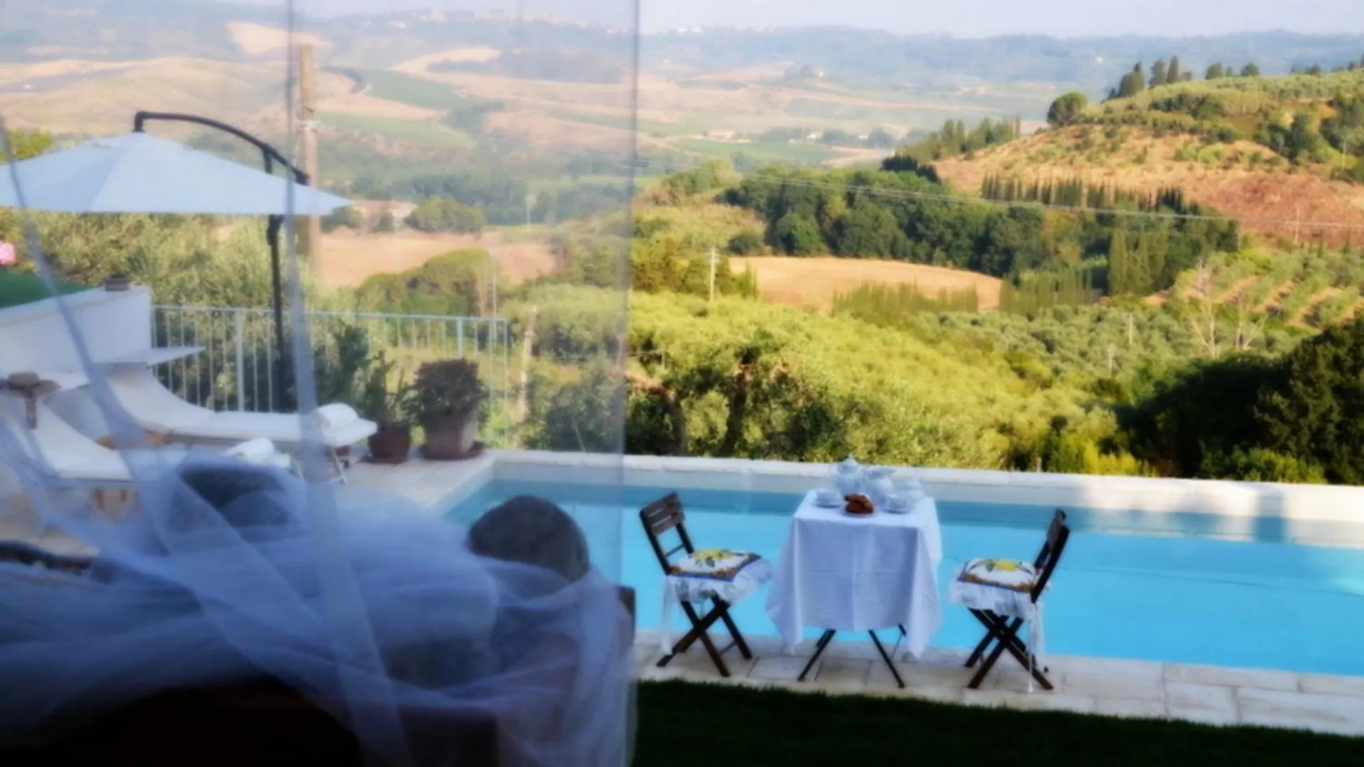 Appartement Fewo Luna Mit Garten, Terrasse Und Einen Atemberaubenden Blick à Terricciola Italie